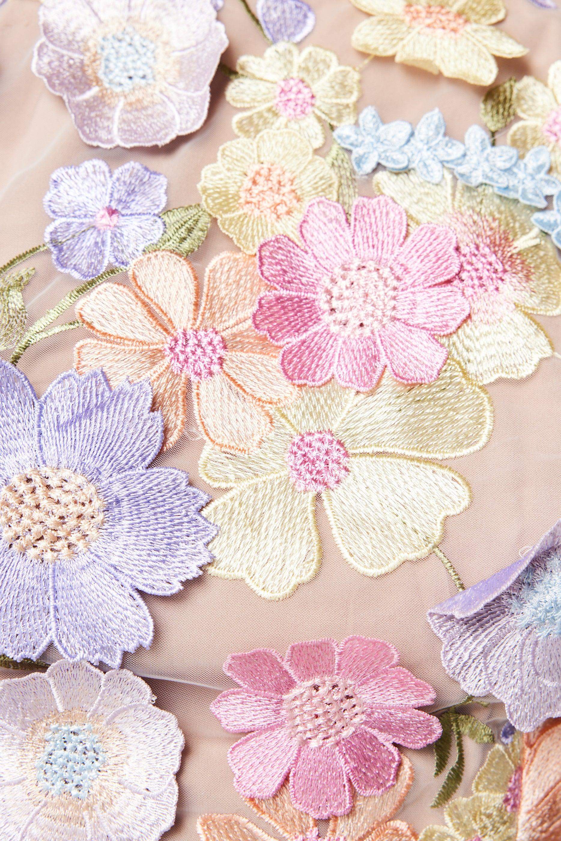 Avalynn 3D Lace Mini Set In Purple - Image 7